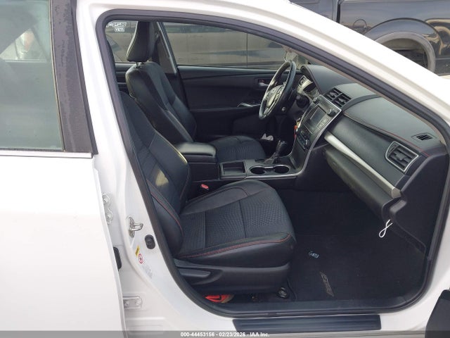 4T1BF1FK1FU042759 Toyota CAMRY SE