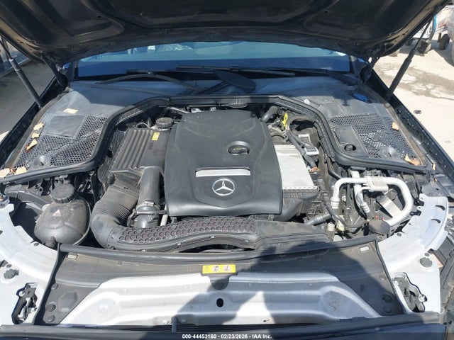 55SWF4JB9GU156452 Mercedes-Benz C 300