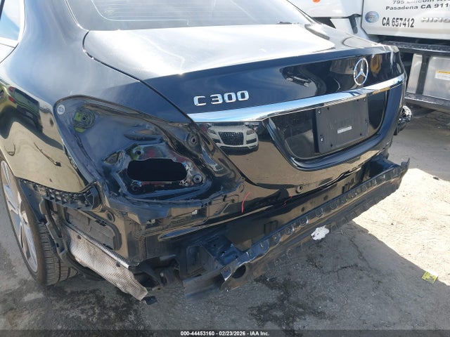 55SWF4JB9GU156452 Mercedes-Benz C 300