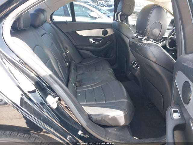 55SWF4JB9GU156452 Mercedes-Benz C 300