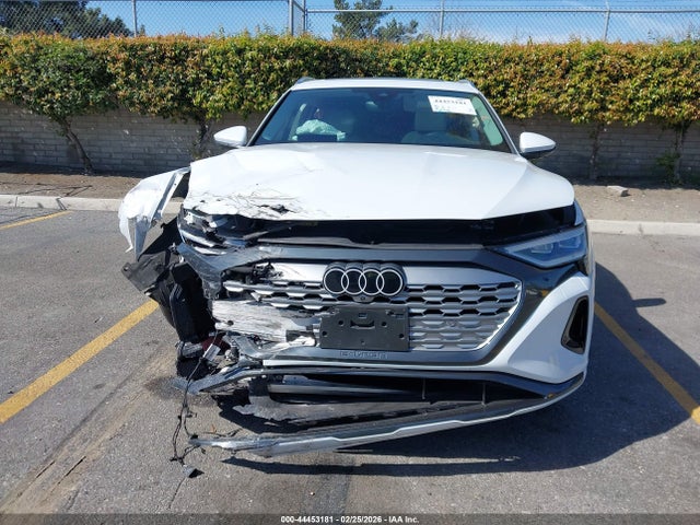 WA15AAGE7RB025077 Audi Q8 E-tron Premium Plus Quattro