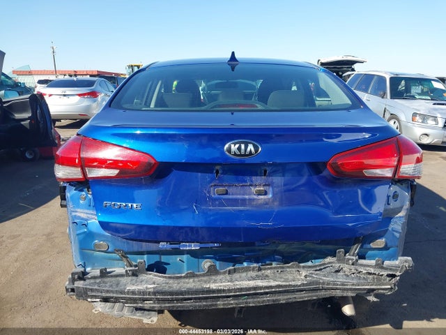 KIA FORTE LX 2017 3KPFK4A72HE068083 Image 6
