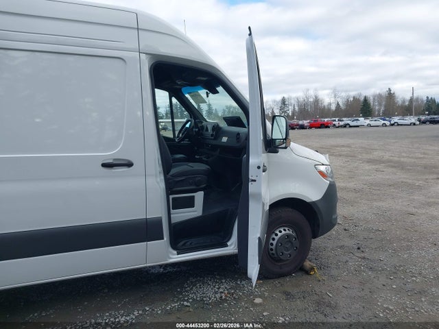 Продаж на аукціоні авто 2024 Mercedes-benz Sprinter 3500 High Roof 4-cyl Diesel Ho, vin: W1Y5NCHY0RT184625, номер лоту: 44453200