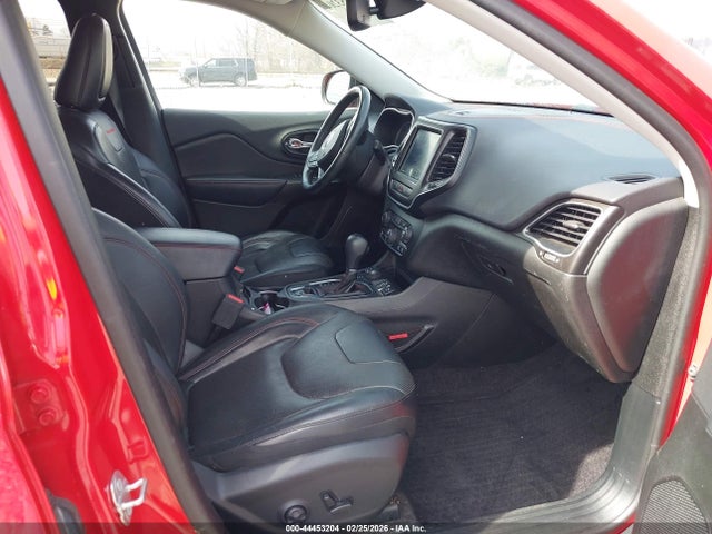 1C4PJMBN2KD163949 Jeep Cherokee Trailhawk Elite 4x4