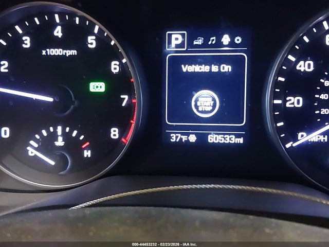 Hyundai Elantra Limited 2017 5NPD84LF8HH114666 Image 15