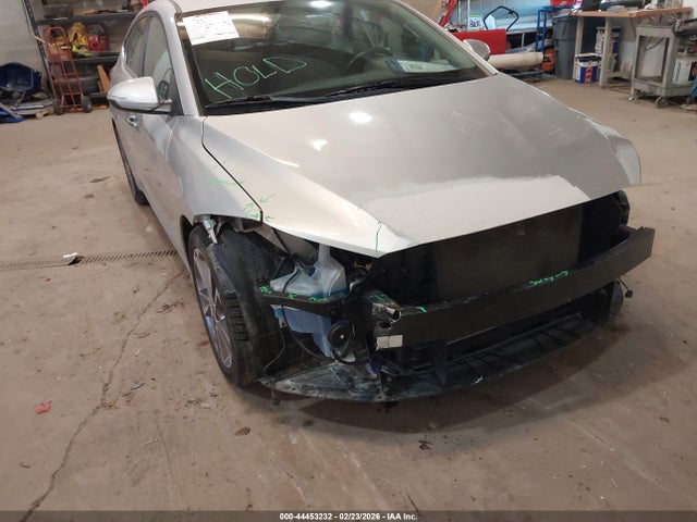 Hyundai Elantra Limited 2017 5NPD84LF8HH114666 Image 6