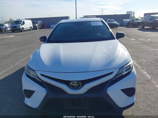4T1B11HK8KU283093 Toyota CAMRY SE