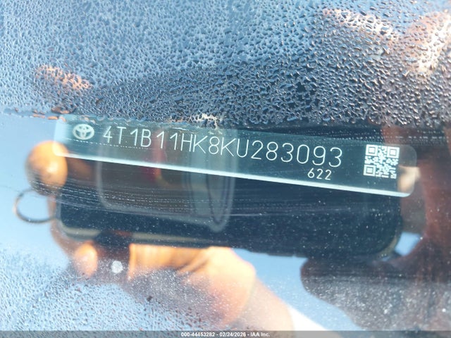 4T1B11HK8KU283093 Toyota CAMRY SE