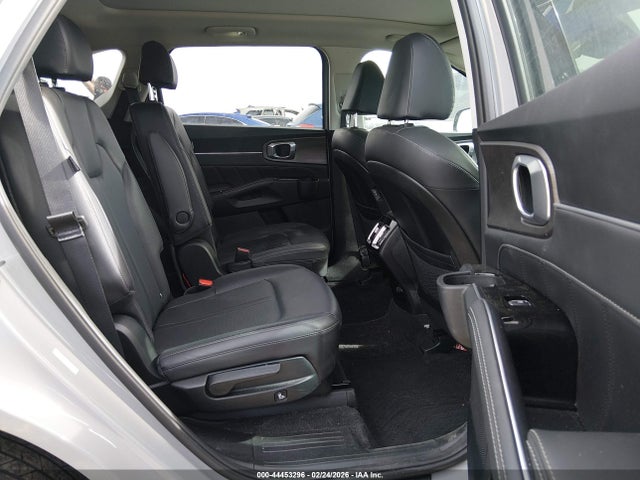 2025 Kia Sorento X-line Sx მანქანა იყიდება აუქციონზე, vin: 5XYRKDJF8SG315864, აუქციონის ნომერი: 44453296