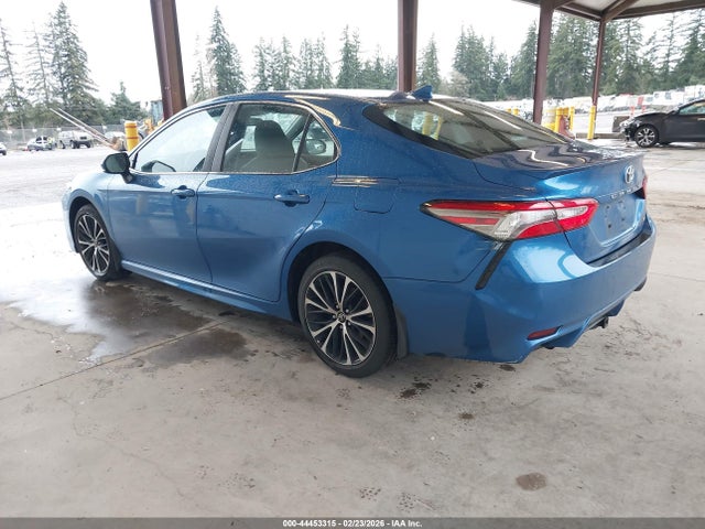 4T1B11HK5KU168208 Toyota CAMRY SE
