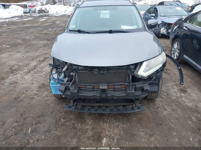 44453323 :رقم المزاد ، KNMAT2MV5FP534446 vin ، 2015 Nissan Rogue Sv مزاد بيع