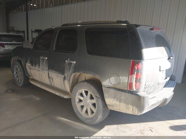 44453338 :رقم المزاد ، 1GKS2EEF1BR223728 vin ، 2011 Gmc Yukon Denali مزاد بيع