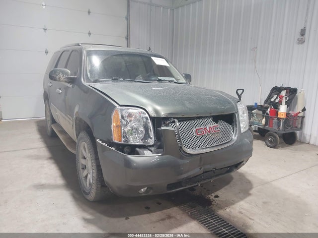 44453338 :رقم المزاد ، 1GKS2EEF1BR223728 vin ، 2011 Gmc Yukon Denali مزاد بيع