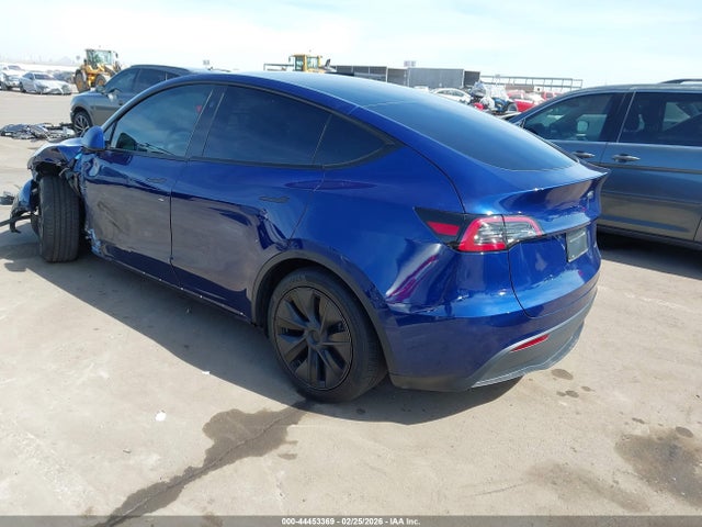 2025 TESLA MODEL Y 7SAYGAEE1SF239881 Photo 2