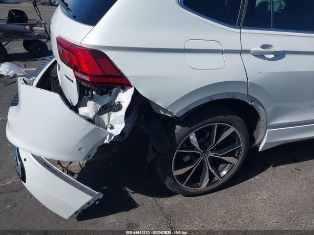 3VV4B7AX7RM083616 Volkswagen Tiguan 2.0t Sel R-line