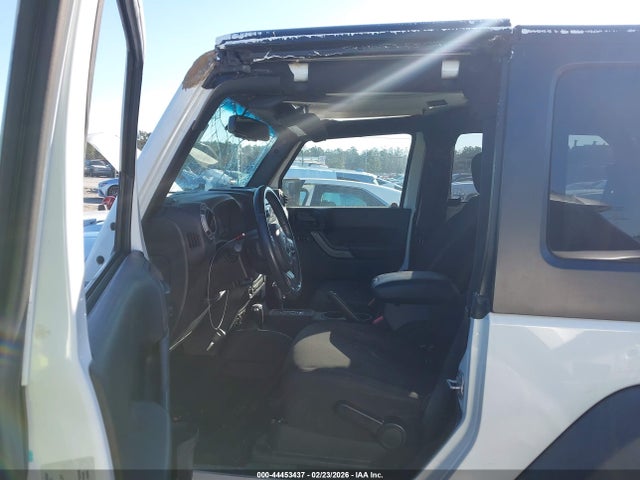 Jeep Wrangler Willys Wheeler 2015 1C4AJWAG5FL742854 Image 5