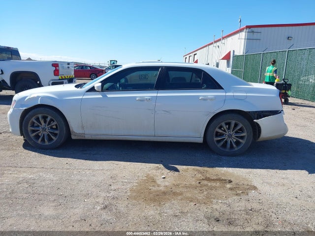 Продажа на аукционе авто 2014 Chrysler 300 300s, vin: 2C3CCAGG9EH229524, номер лота: 44453462