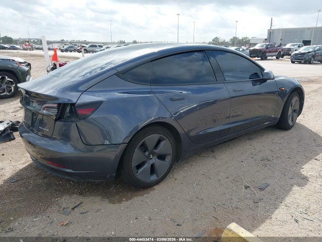 44453474 :رقم المزاد ، 5YJ3E1EB3NF257421 vin ، 2022 Tesla Model 3 Long Range Dual Motor All-wheel Drive مزاد بيع