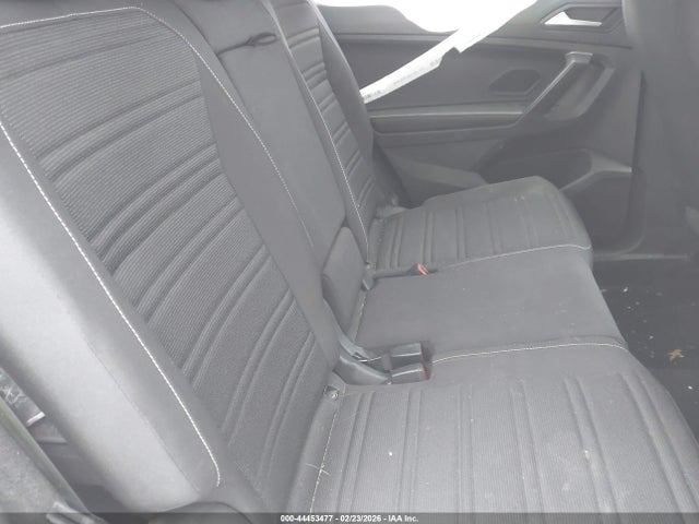 44453477 :رقم المزاد ، 3VVRB7AX8PM068240 vin ، 2023 Volkswagen Tiguan 2.0t S مزاد بيع