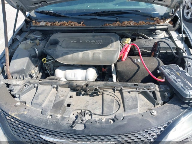 Chrysler 200 S 2015 1C3CCCBB2FN613080 Image 10
