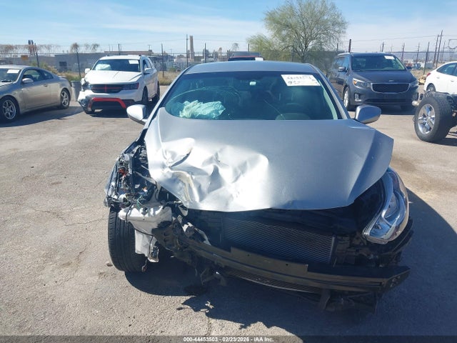 KMHDH4AE6FU382978 Hyundai ELANTRA SE
