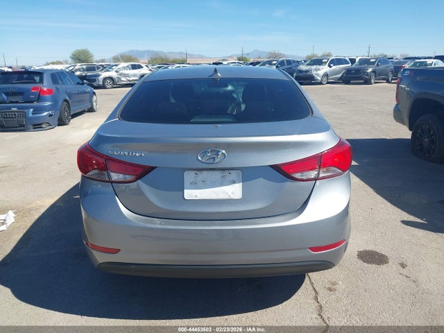 KMHDH4AE6FU382978 Hyundai ELANTRA SE