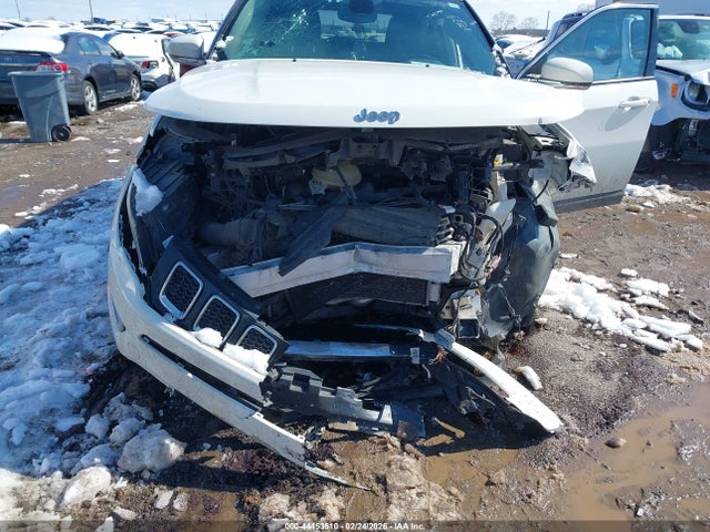 2019 JEEP COMPASS 3C4NJDCB4KT787242 Photo 5