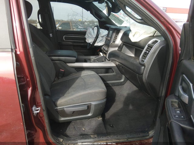 44453521 :رقم المزاد ، 3C6UR5DJ7KG599346 vin ، 2019 Ram 2500 Big Horn  4x4 6'4 Box مزاد بيع