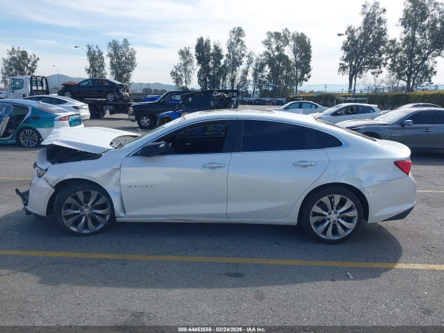 1G1ZH5SX3GF289513 Chevrolet Malibu Premier