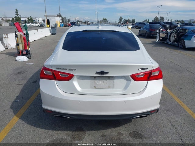 1G1ZH5SX3GF289513 Chevrolet Malibu Premier