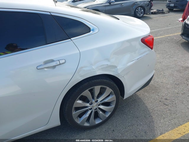 1G1ZH5SX3GF289513 Chevrolet Malibu Premier