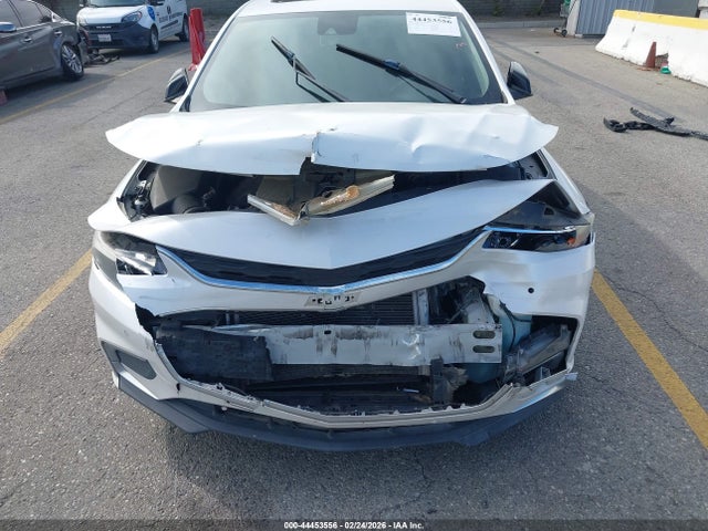 1G1ZH5SX3GF289513 Chevrolet Malibu Premier