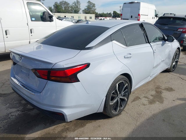 1N4BL4CV5PN390725 Nissan Altima Sr Fwd