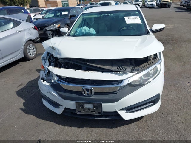 Honda Civic Lx 2017 2HGFC2F52HH530706 Image 12
