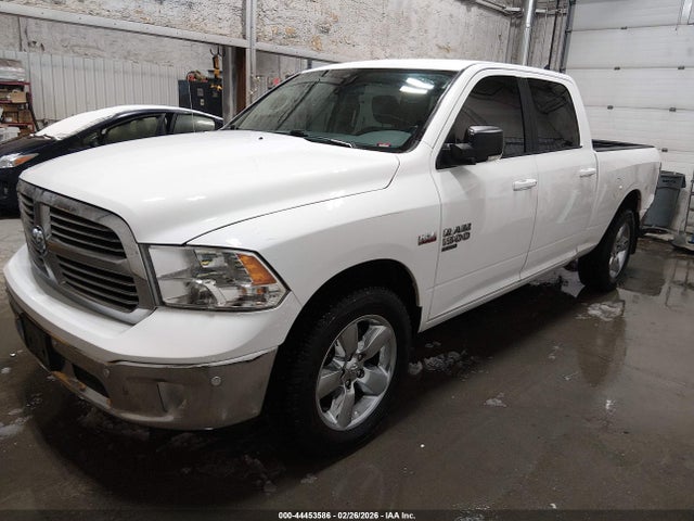 1C6RR7TT8KS547964 RAM 1500 Classic Big Horn 4x4 6&#039;4 Box