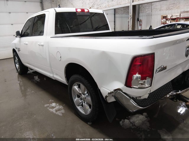 1C6RR7TT8KS547964 RAM 1500 Classic Big Horn 4x4 6&#039;4 Box