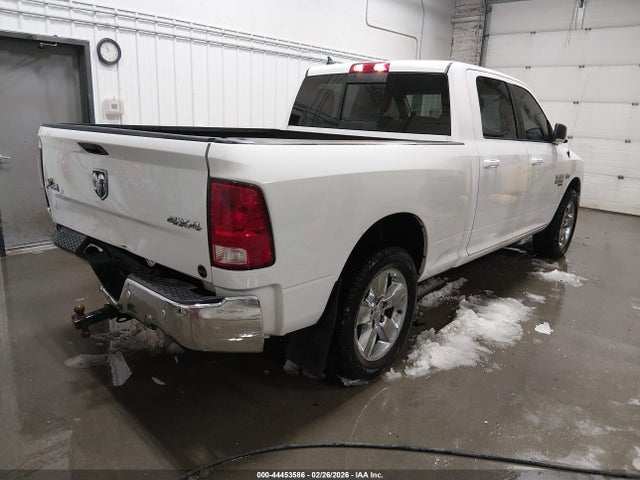 1C6RR7TT8KS547964 RAM 1500 Classic Big Horn 4x4 6&#039;4 Box