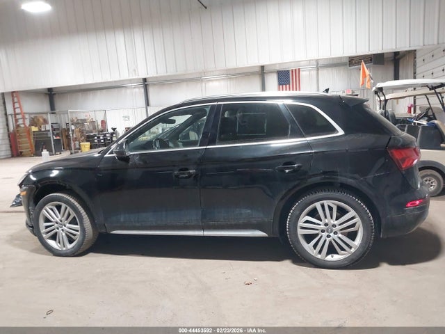 44453592 :رقم المزاد ، WA1CNAFY1J2030870 vin ، 2018 Audi Q5 2.0t Premium/2.0t Tech Premium مزاد بيع