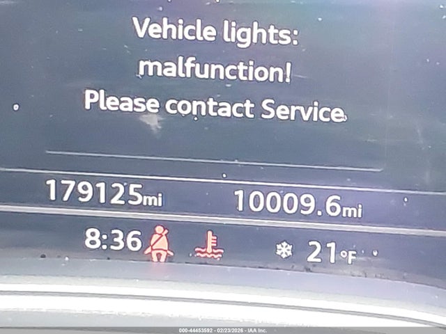 44453592 :رقم المزاد ، WA1CNAFY1J2030870 vin ، 2018 Audi Q5 2.0t Premium/2.0t Tech Premium مزاد بيع