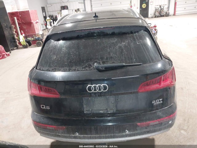 44453592 :رقم المزاد ، WA1CNAFY1J2030870 vin ، 2018 Audi Q5 2.0t Premium/2.0t Tech Premium مزاد بيع