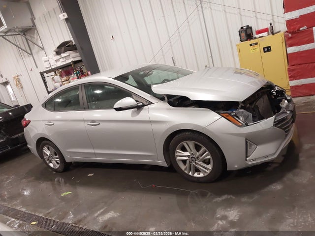Hyundai ELANTRA SEL 2019 5NPD84LF1KH427730 Image 13