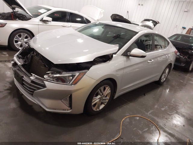 Hyundai ELANTRA SEL 2019 5NPD84LF1KH427730 Image 2