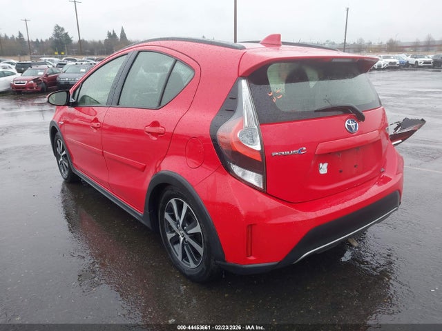 JTDKDTB30J1604424 Toyota Prius C Two