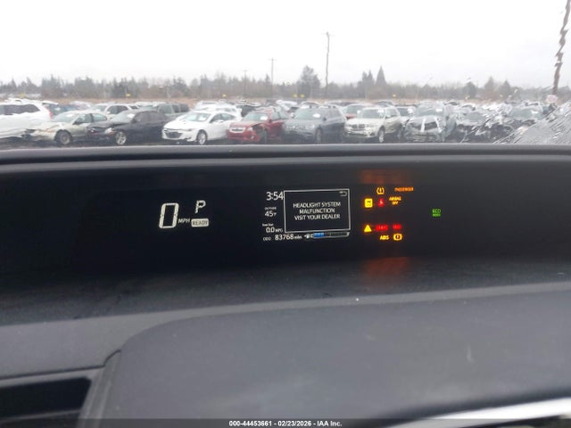 JTDKDTB30J1604424 Toyota Prius C Two