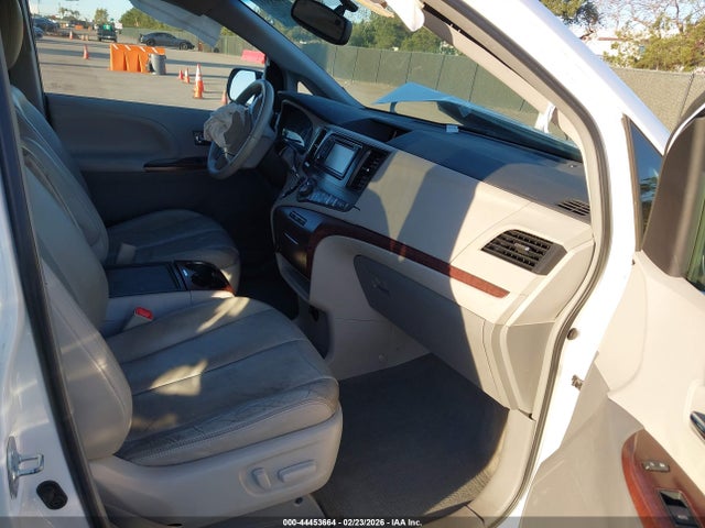 5TDYK3DC1ES513359 Toyota Sienna Xle V6 8 Passenger