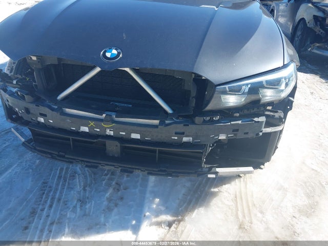 3MW5R7J09L8B13777 BMW 330i Xdrive