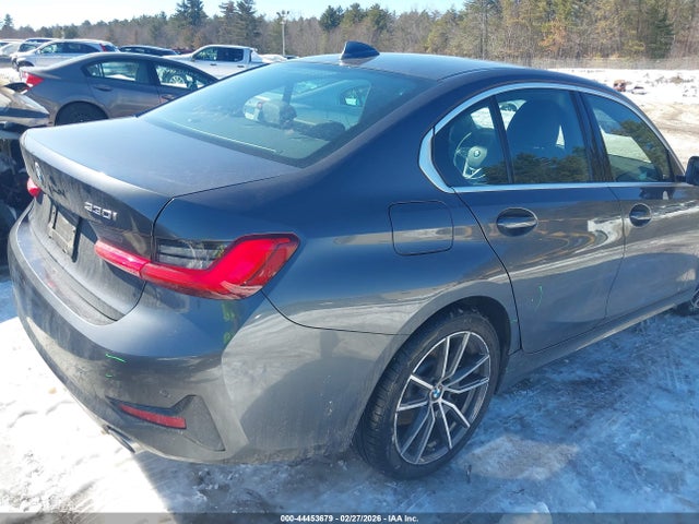 3MW5R7J09L8B13777 BMW 330i Xdrive