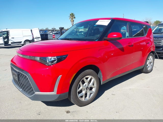 KIA SOUL LX 2023 KNDJ23AU7P7205902 Image 2