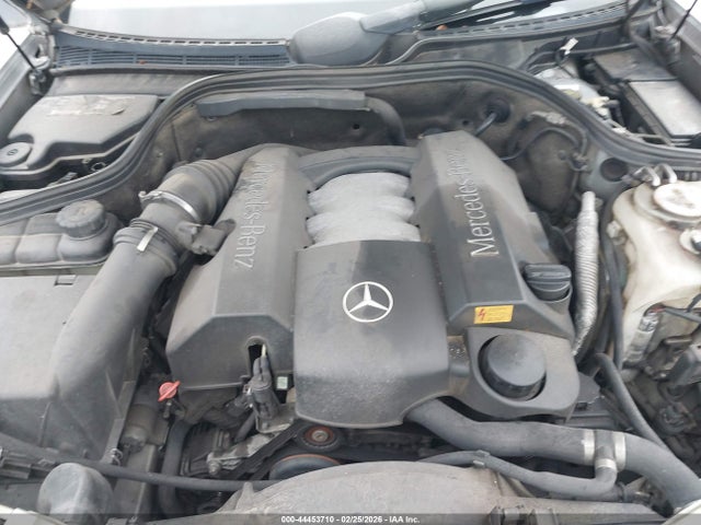 44453710 :رقم المزاد ، WDBLJ65G7YF132733 vin ، 2000 Mercedes-benz Clk 320 مزاد بيع