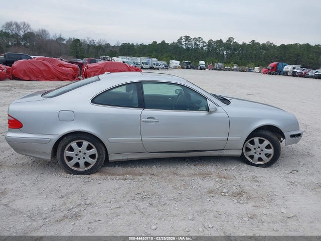 44453710 :رقم المزاد ، WDBLJ65G7YF132733 vin ، 2000 Mercedes-benz Clk 320 مزاد بيع